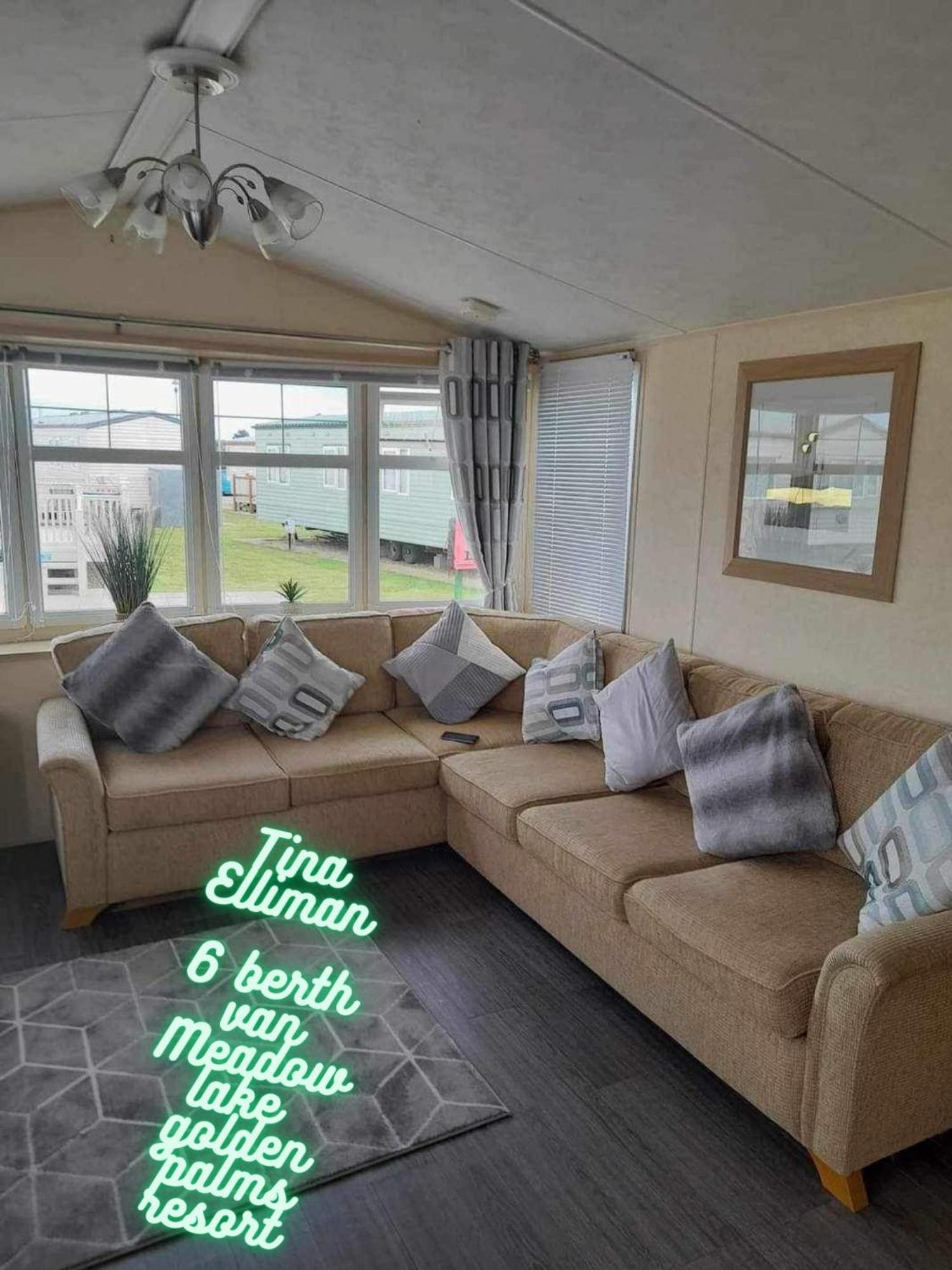 Tina'S Caravan Hire Hotel Skegness Exterior photo